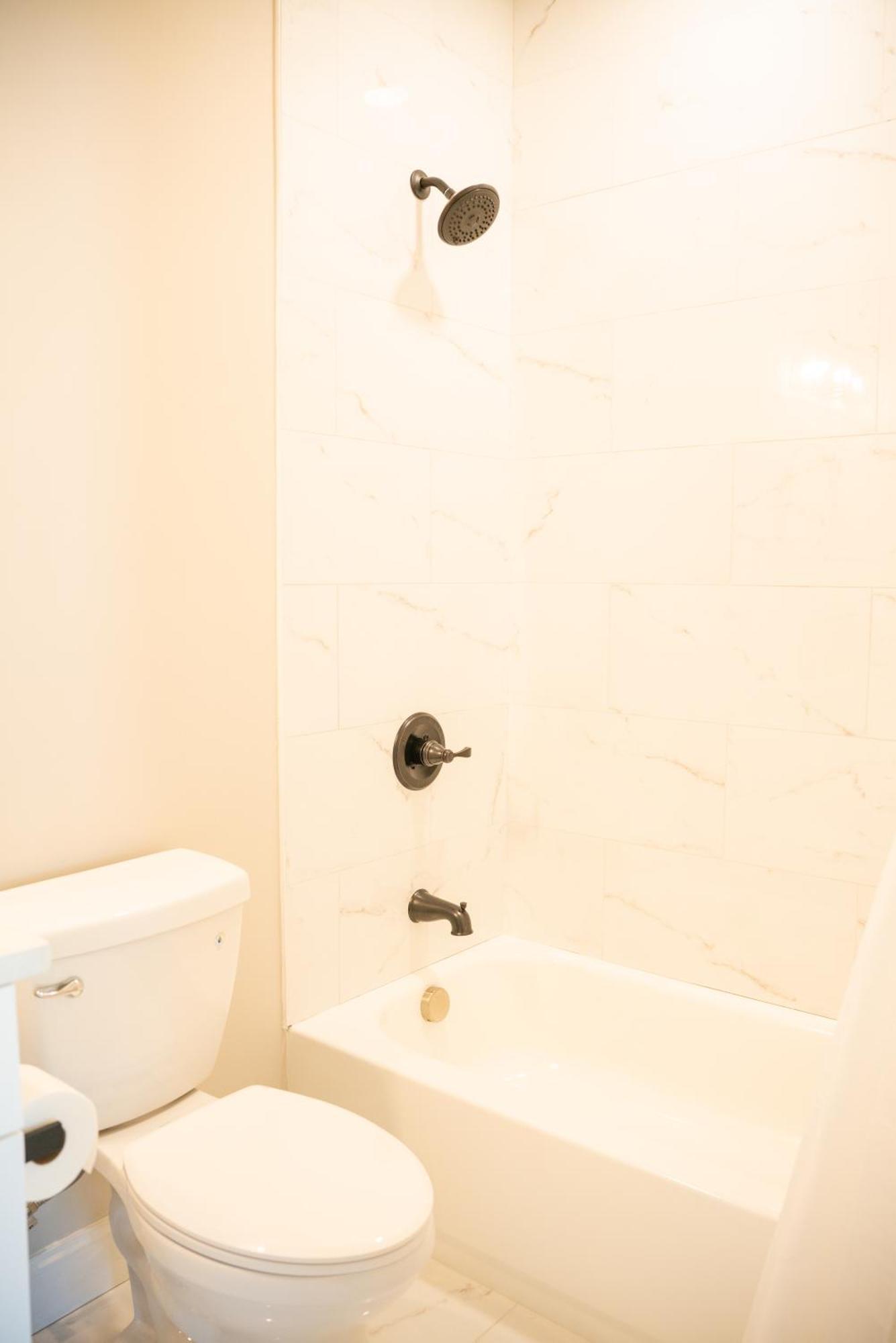 Brand New: Urban Oasis 5 Min From Mercedes Benz アトランタ エクステリア 写真